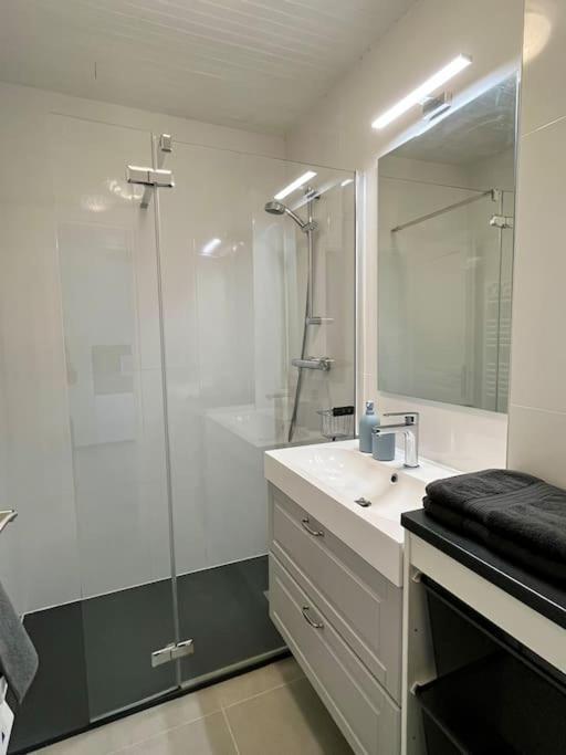 Appartement En Plein Centre Ville Milly-la-Foret Εξωτερικό φωτογραφία
