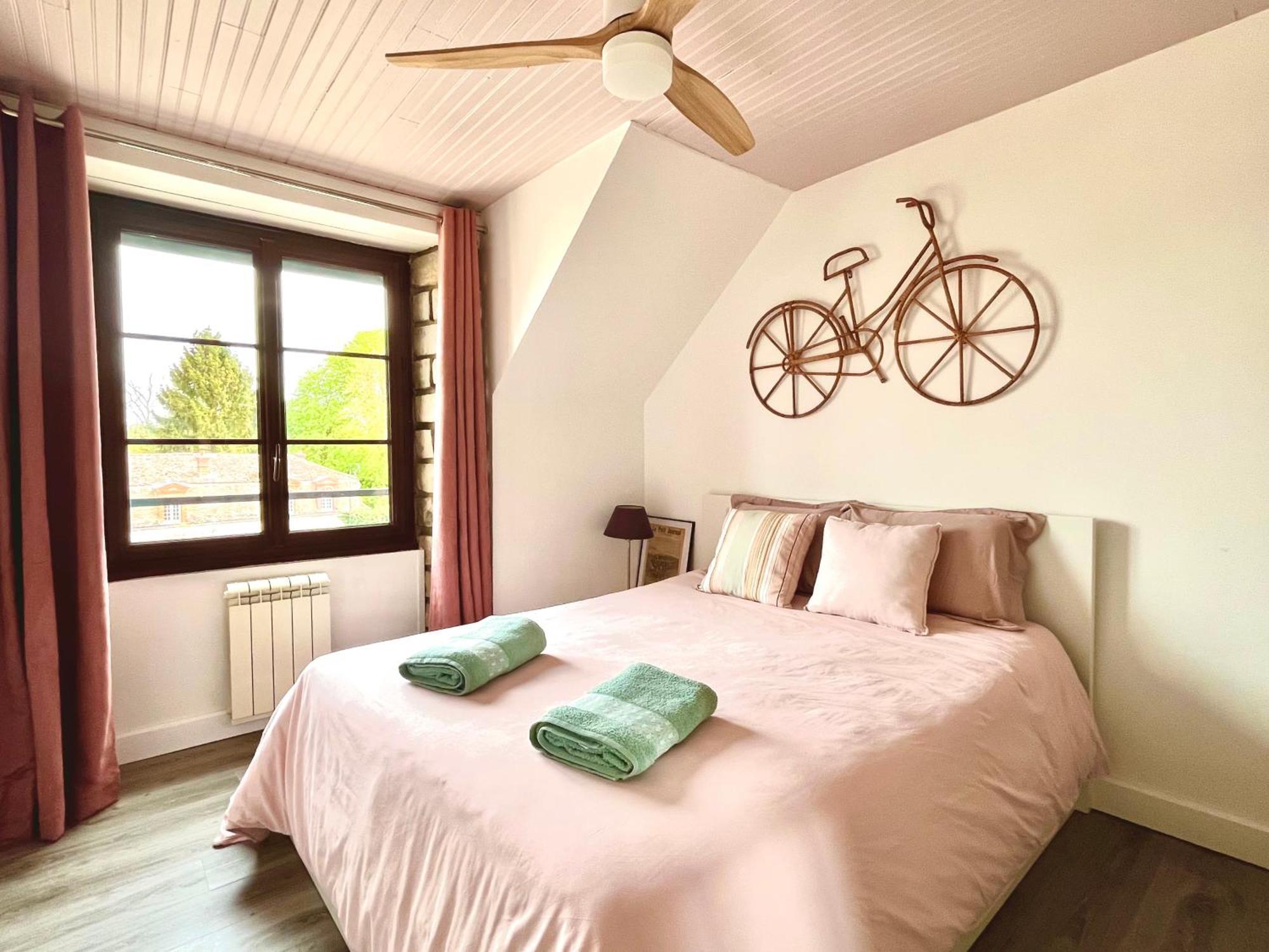 Appartement En Plein Centre Ville Milly-la-Foret Εξωτερικό φωτογραφία