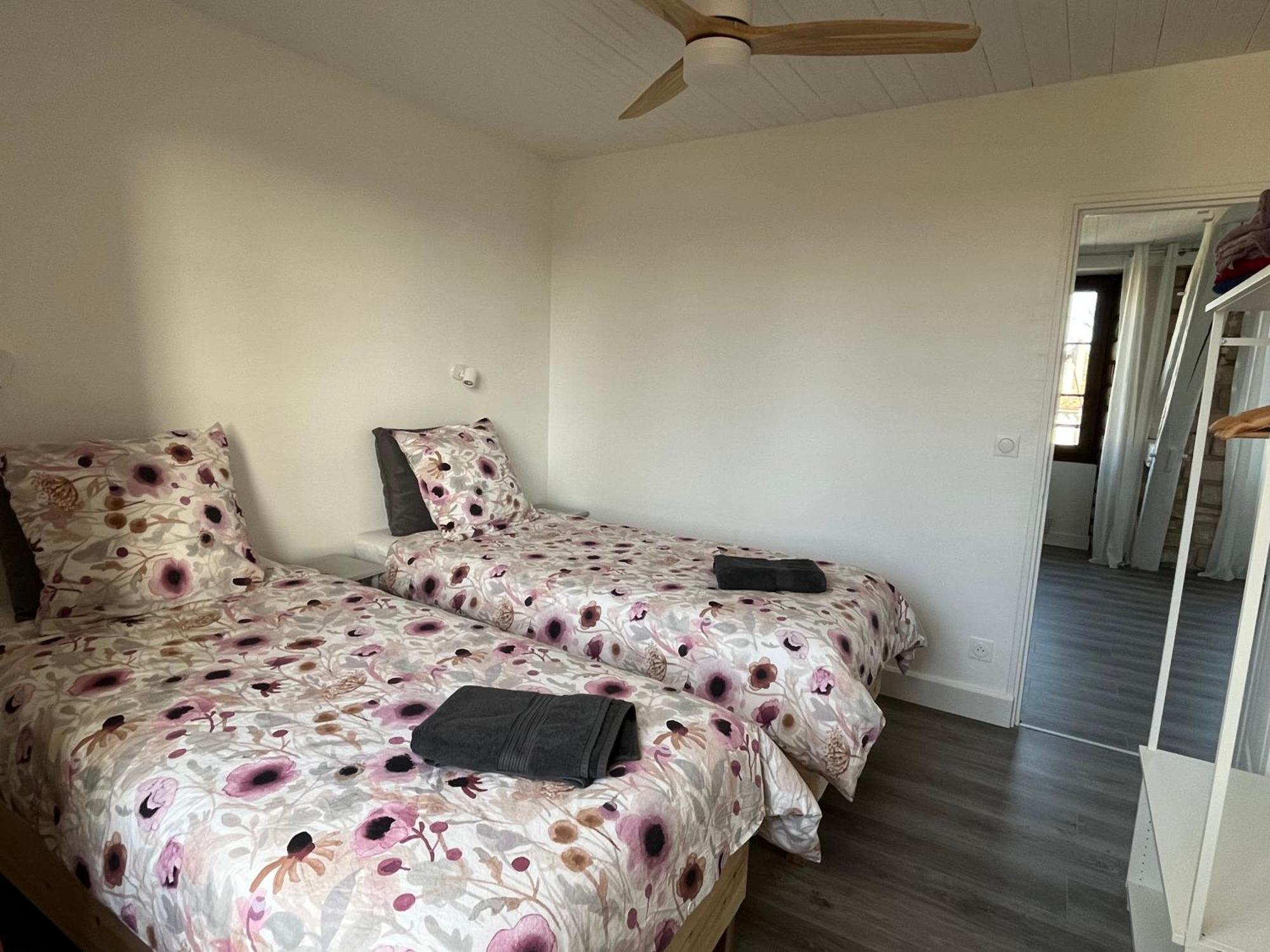 Appartement En Plein Centre Ville Milly-la-Foret Εξωτερικό φωτογραφία